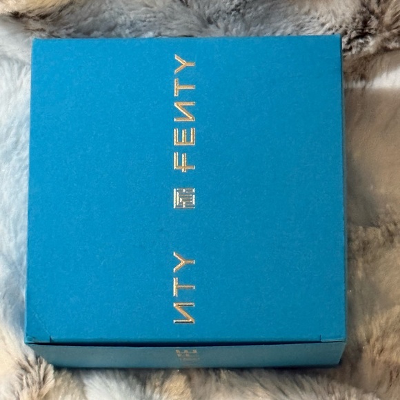 FENTY Beauty Parfum BODY CREME 6.7oz/ 200mL - Picture 3 of 9